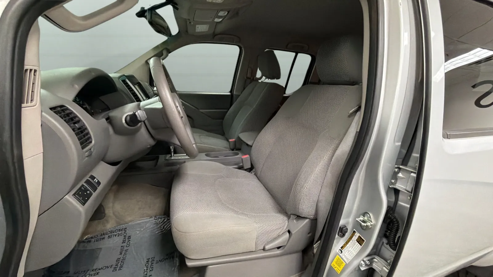 2017 Nissan Frontier SV - Photo 19