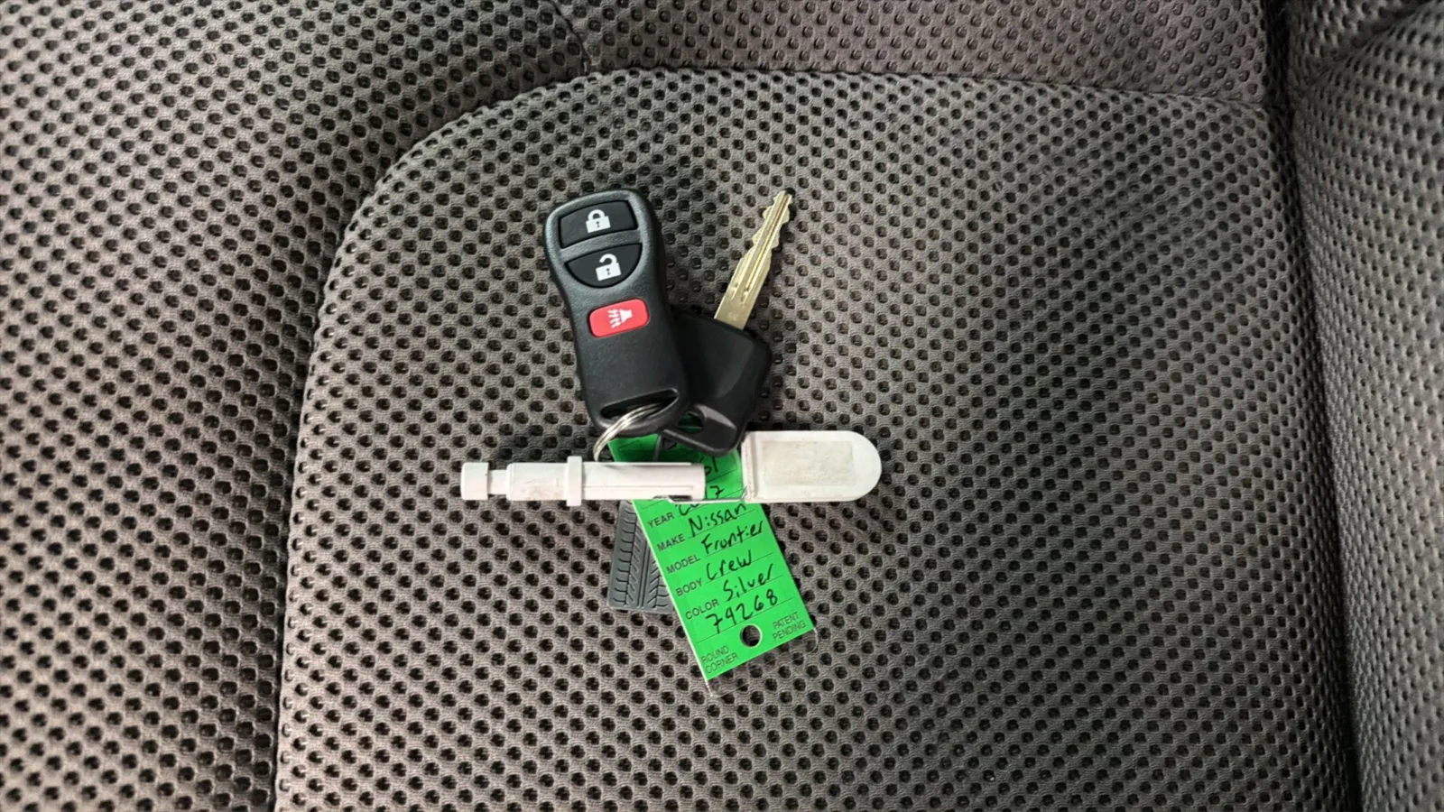 2017 Nissan Frontier SV - Photo 22