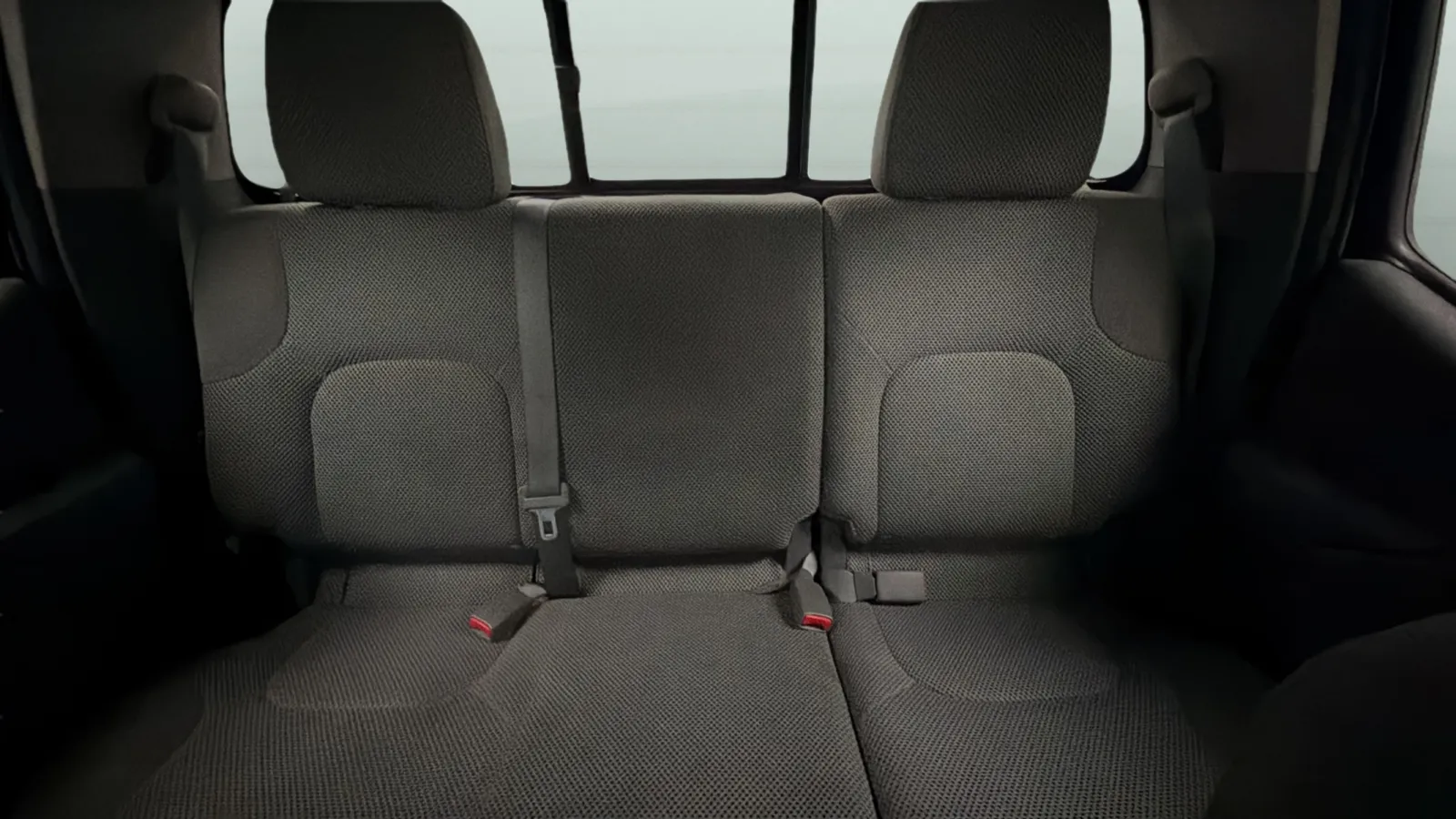 2017 Nissan Frontier SV - Photo 17