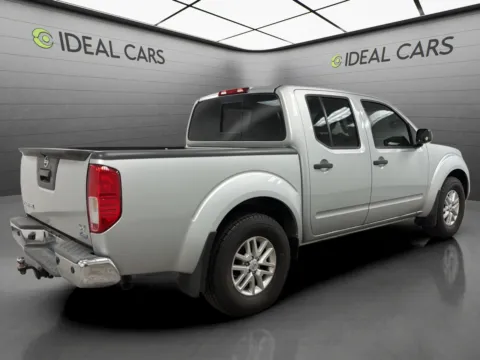 More photos of 2017 Nissan Frontier SV V6 at Ideal Cars - Main Street, AZ