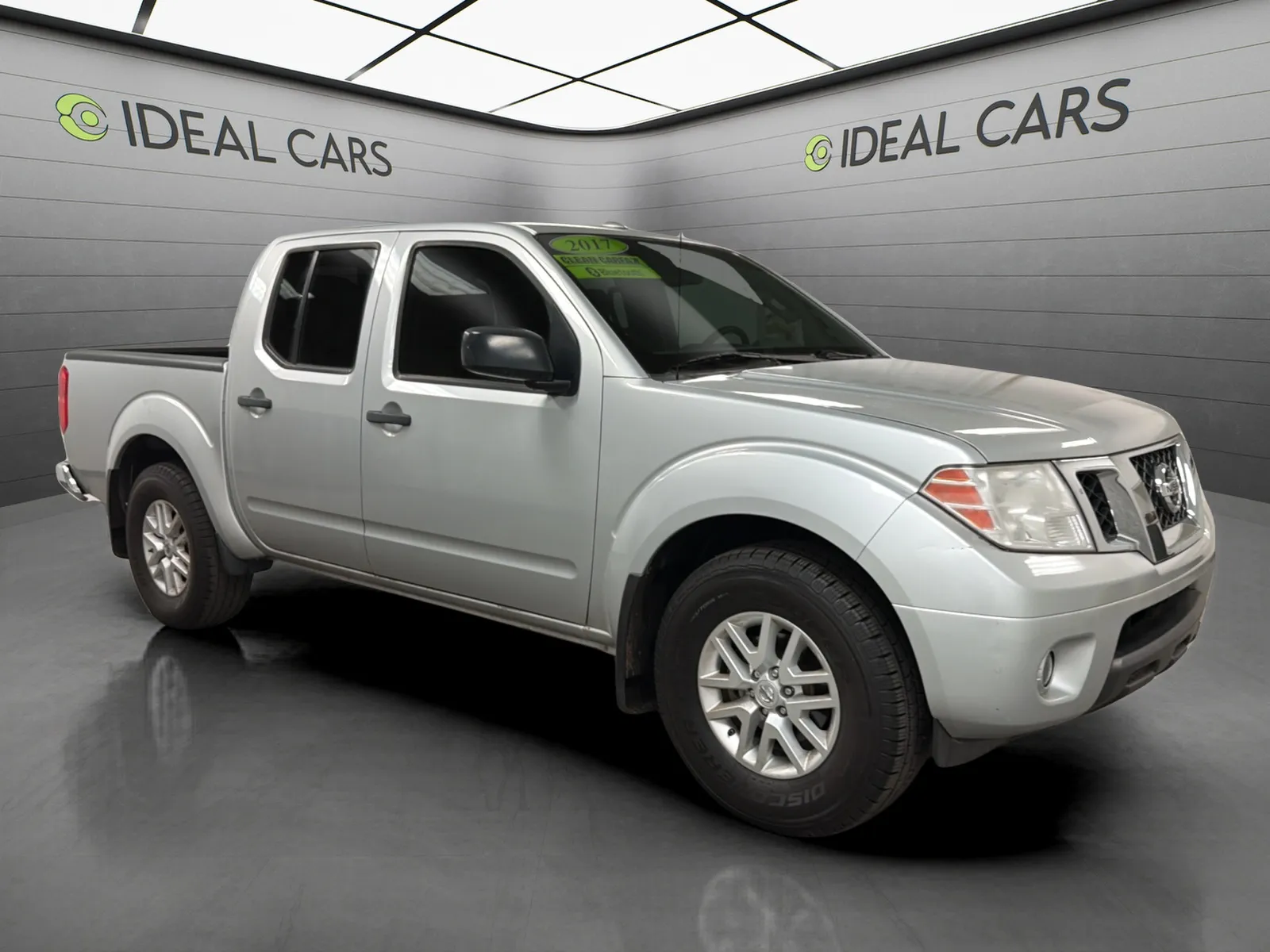 2017 Nissan Frontier SV - Photo 7