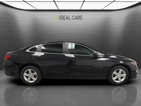 More photos of 2019 Chevrolet Malibu LS at Ideal Cars - Main Street, AZ