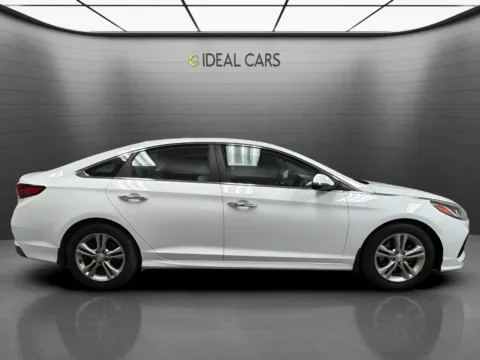 More photos of 2018 Hyundai SONATA SEL at Ideal Cars - Main Street, AZ