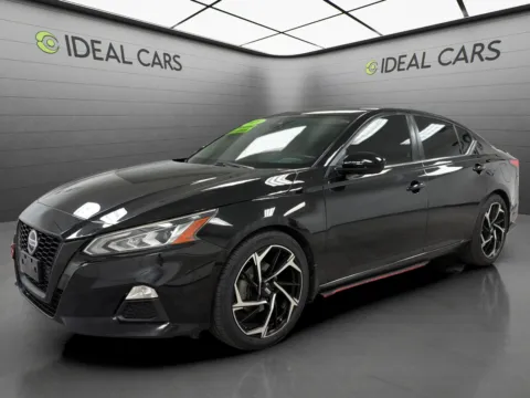 Black 2020 Nissan Altima 2.5 SR for sale in Mesa, AZ