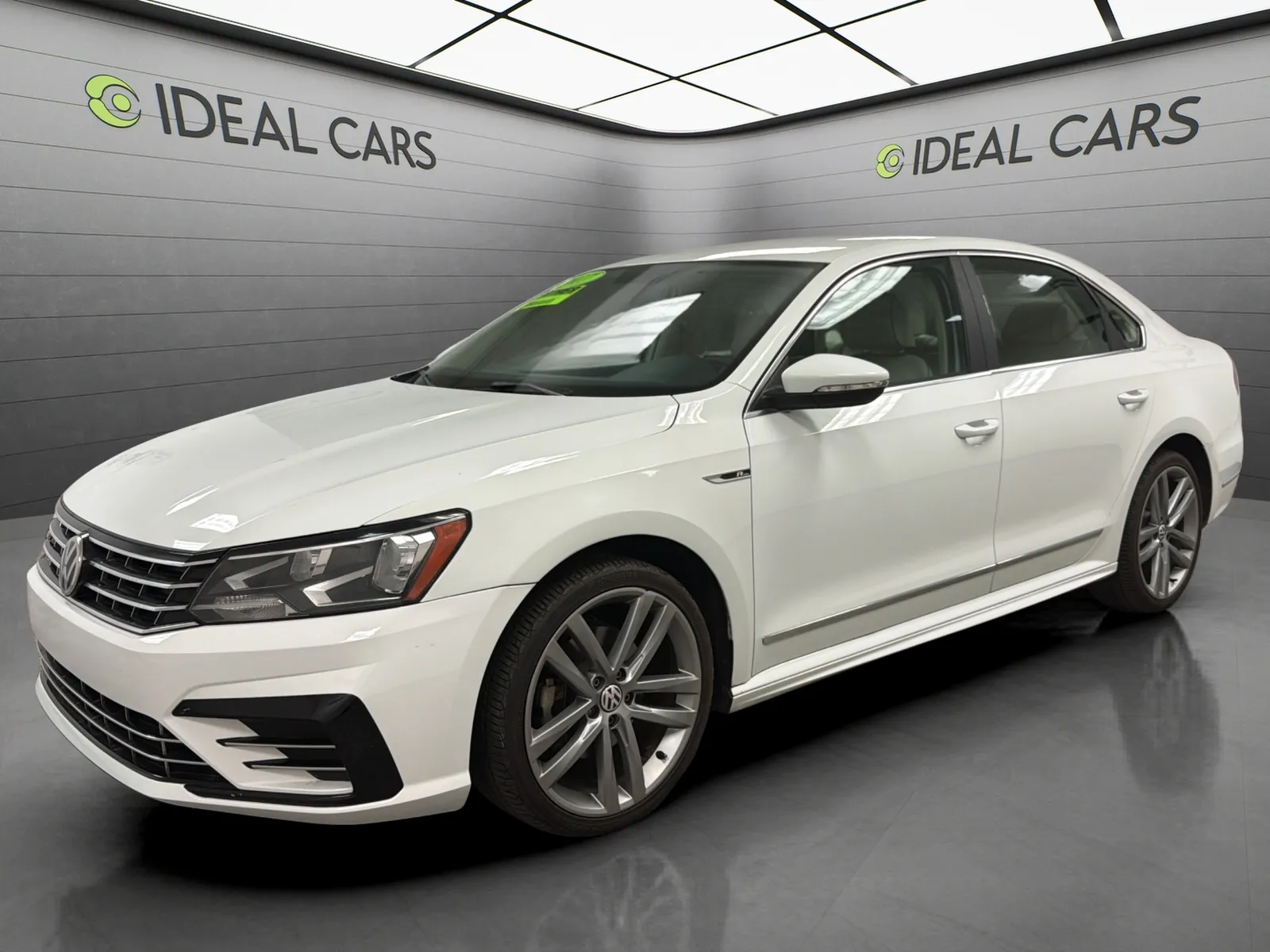 White 2017 Volkswagen Passat 1.8T R-Line for sale in Mesa, AZ
