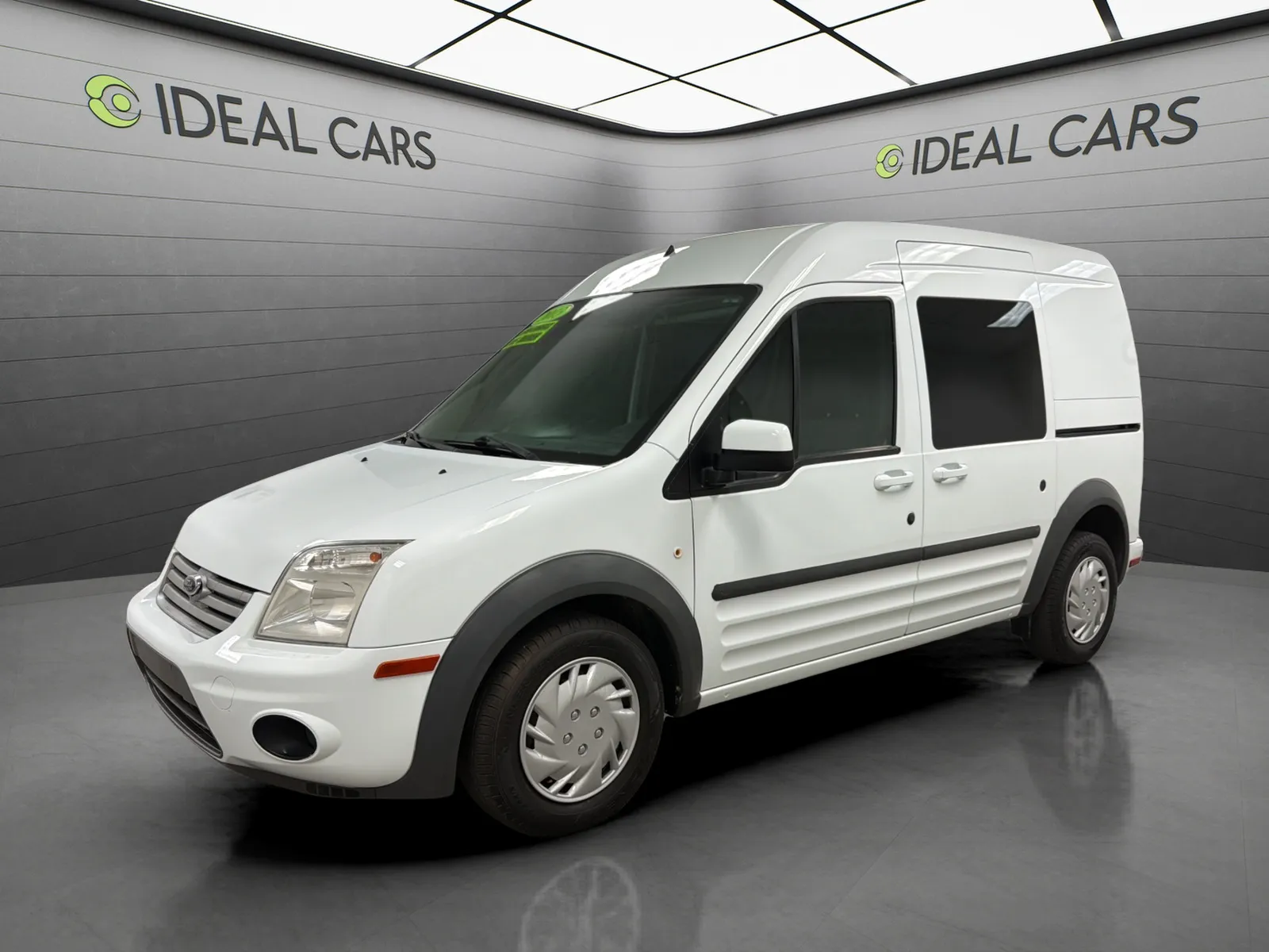 White 2013 Ford Transit Connect XLT for sale in Mesa, AZ