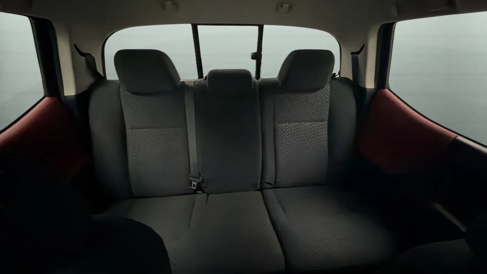 Toyota Tacoma photo 18