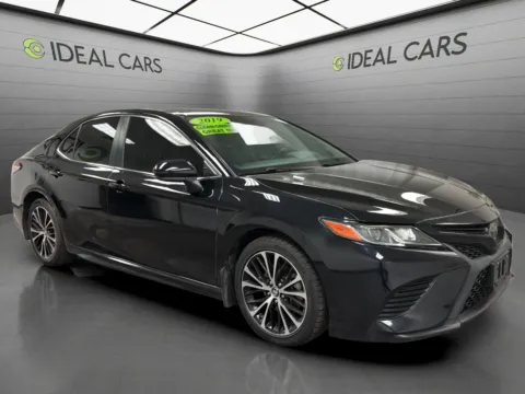 Another view of 2019 Toyota Camry SE for sale in Mesa, AZ at Ideal Cars - Main Street
