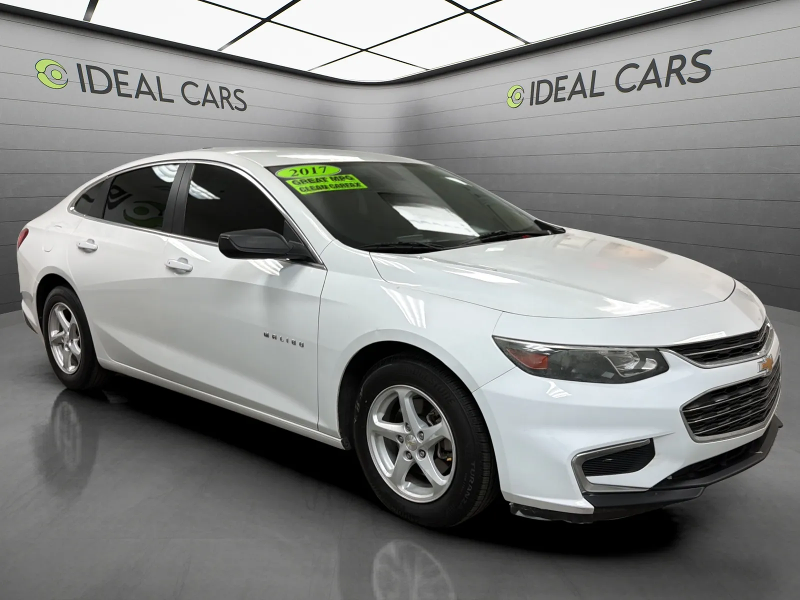 Chevrolet Malibu photo 3