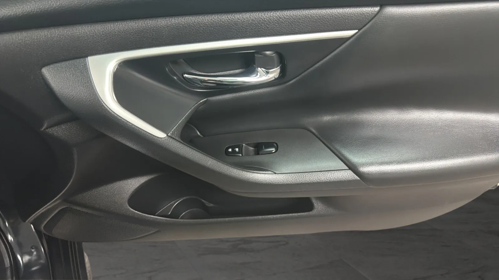 Nissan Altima photo 18