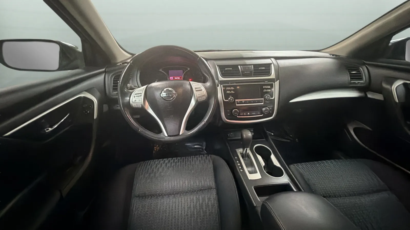 Nissan Altima photo 10