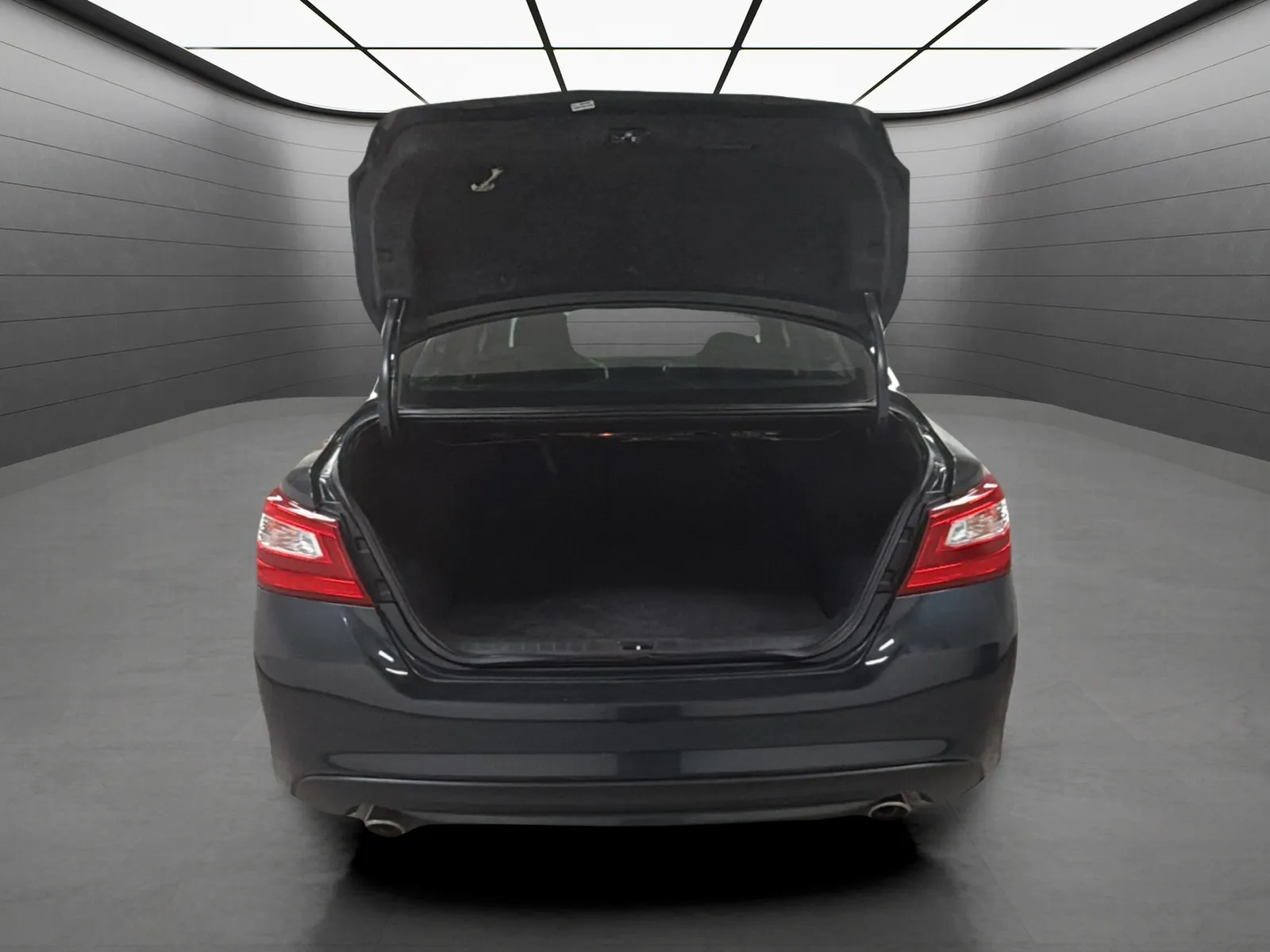 Nissan Altima photo 20