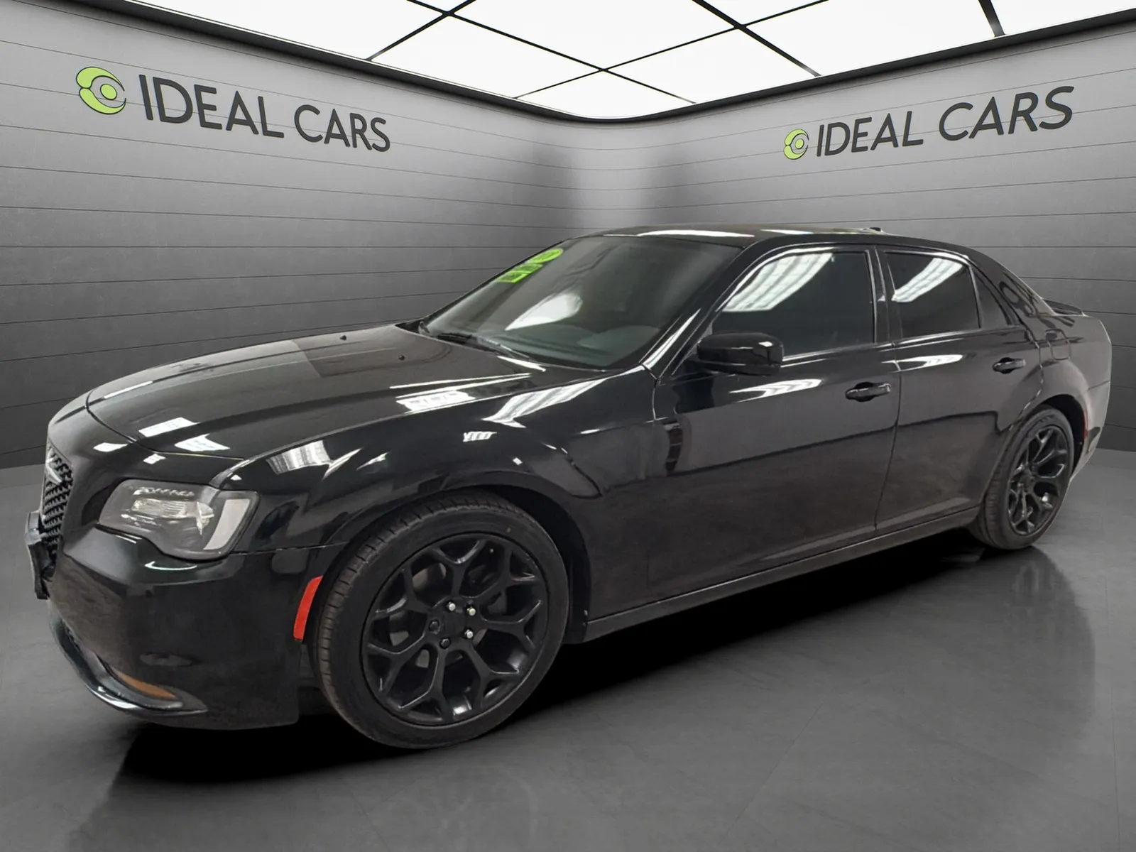 Black 2018 Chrysler 300 S for sale in Mesa, AZ