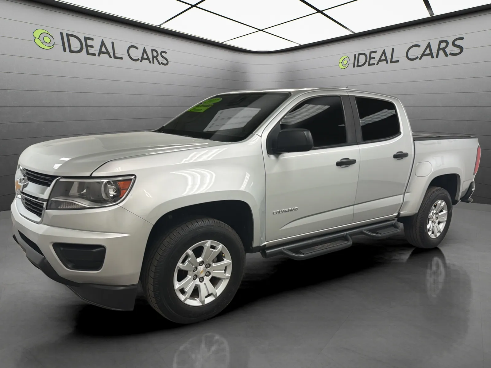 Silver 2017 Chevrolet Colorado Work Truck for sale in Mesa, AZ