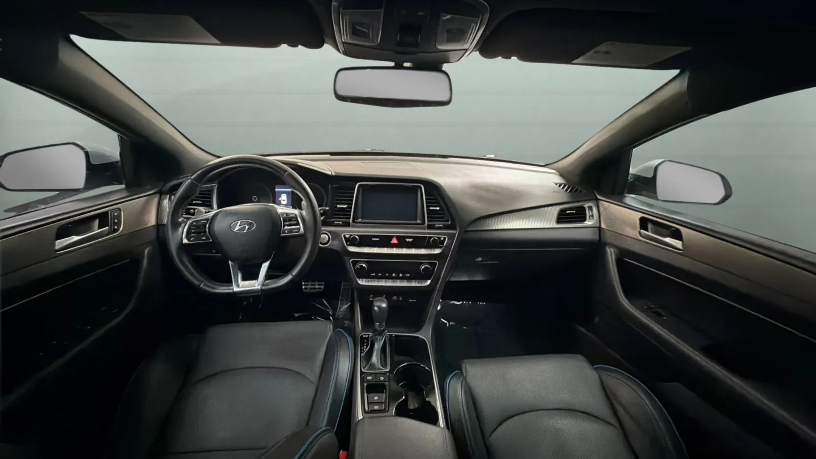 Hyundai Sonata photo 10
