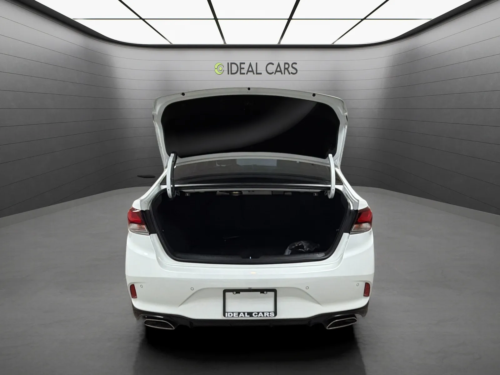 Hyundai Sonata photo 9