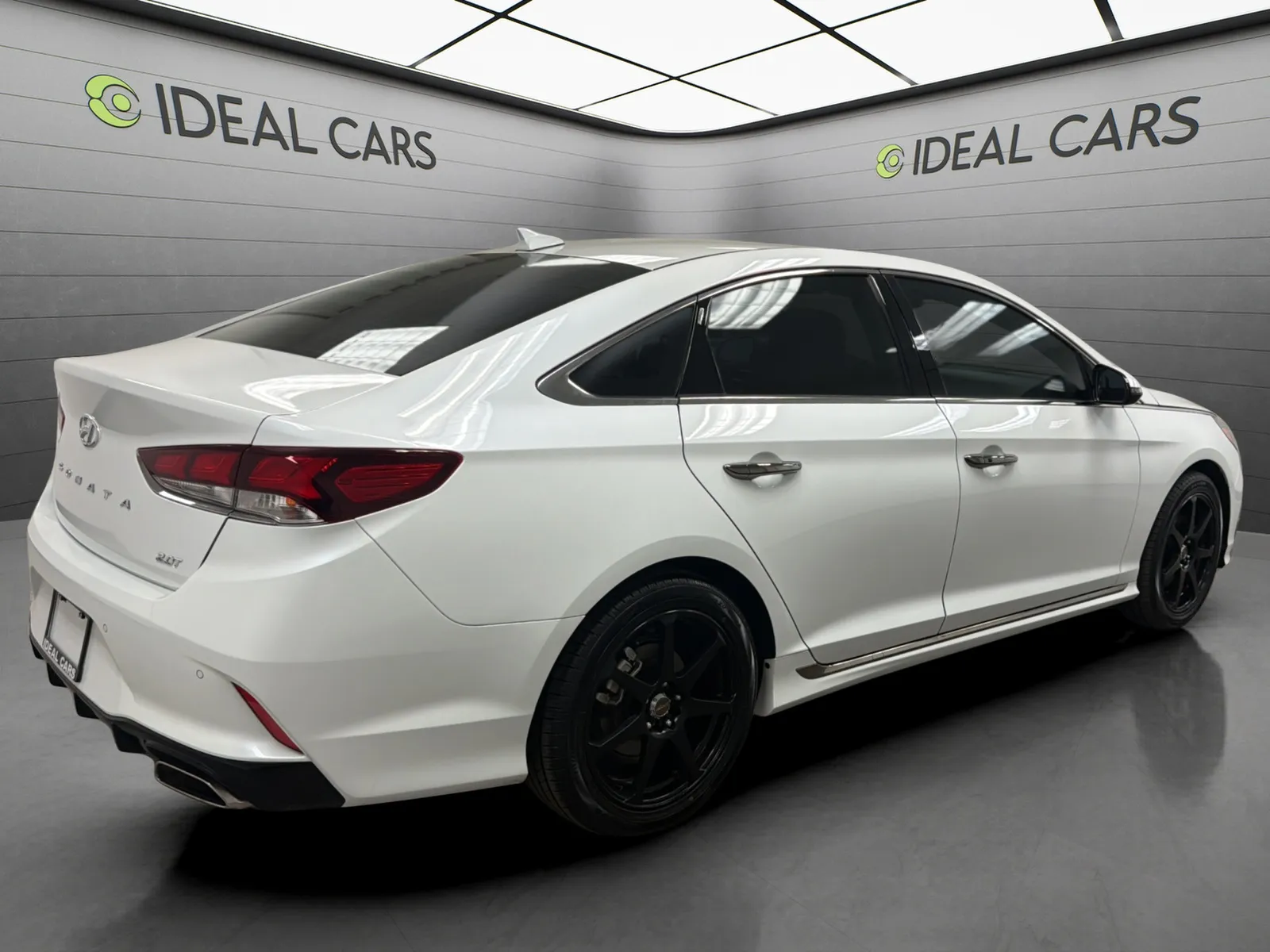 Hyundai Sonata photo 5