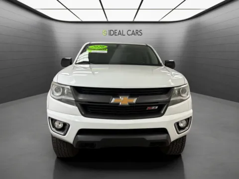Photos of 2020 Chevrolet Colorado Z71 for sale in Mesa, AZ at Ideal Cars - Main Street
