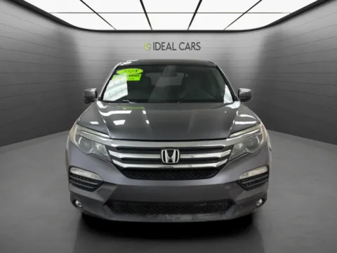 Photos of 2018 Honda Pilot EX for sale in Mesa, AZ at Ideal Cars - Main Street