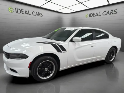 White 2015 Dodge Charger SXT for sale in Mesa, AZ