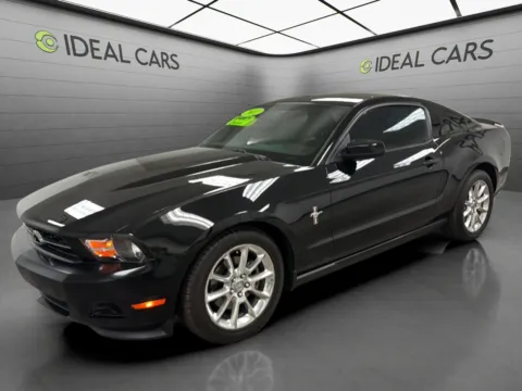 Black 2011 Ford Mustang V6 Premium for sale in Mesa, AZ