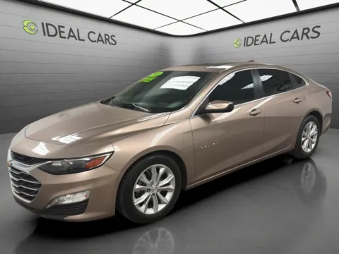 Beige 2019 Chevrolet Malibu LT for sale in Mesa, AZ