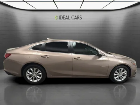 More photos of 2019 Chevrolet Malibu LT at Ideal Cars - Main Street, AZ