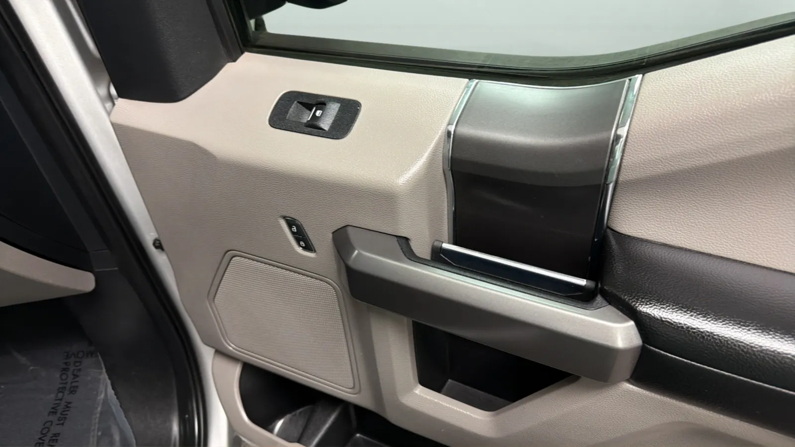 Ford F-150 photo 17