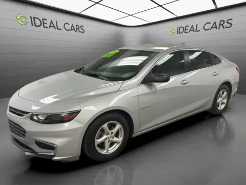 Silver 2017 Chevrolet Malibu LS for sale in Mesa, AZ