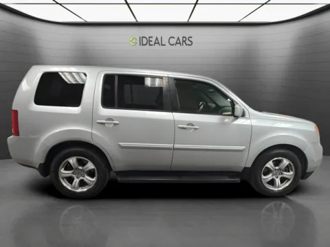More photos of 2013 Honda Pilot EX at Ideal Cars - Main Street, AZ
