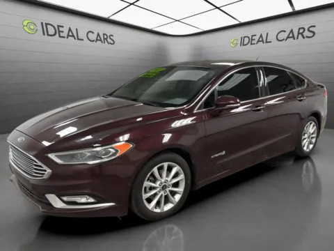 Red 2017 Ford Fusion Hybrid SE for sale in Mesa, AZ