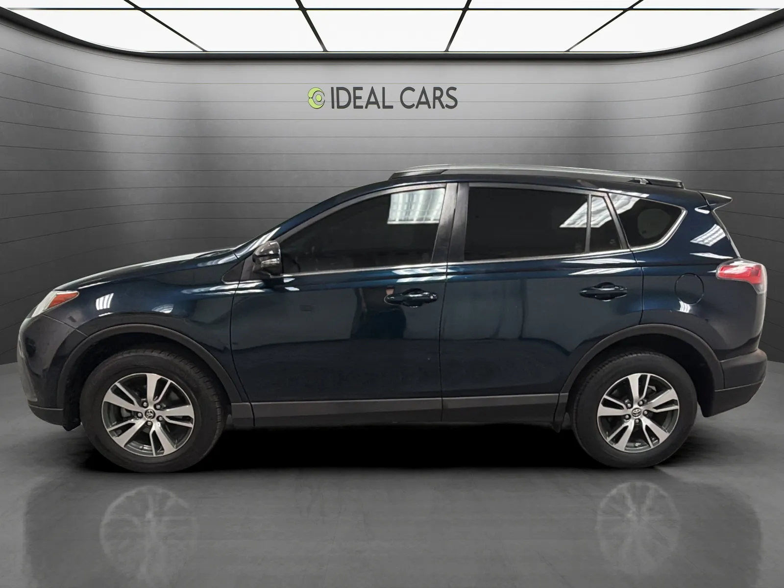 Toyota RAV4 photo 8