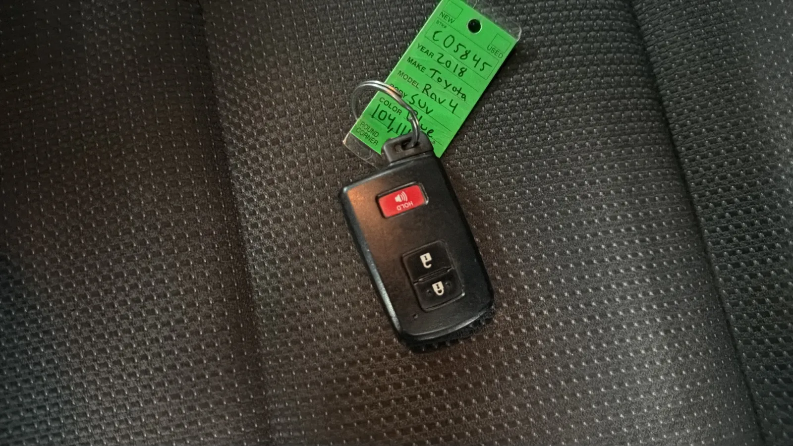 Toyota RAV4 photo 30