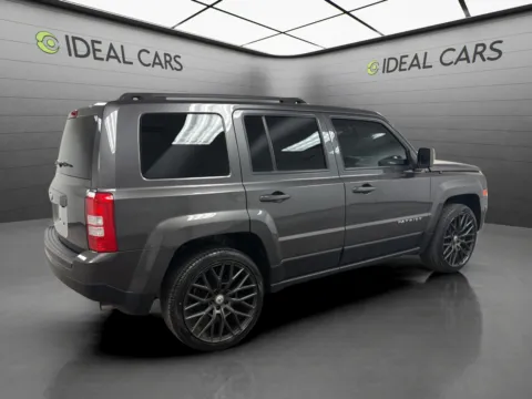 More photos of 2017 Jeep Patriot Sport at Ideal Cars - Main Street, AZ