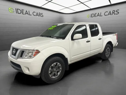 White 2018 Nissan Frontier PRO-4X for sale in Mesa, AZ