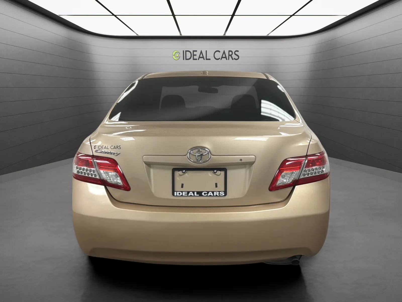 Toyota Camry photo 6