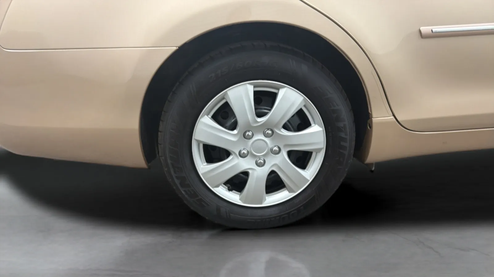 Toyota Camry photo 26