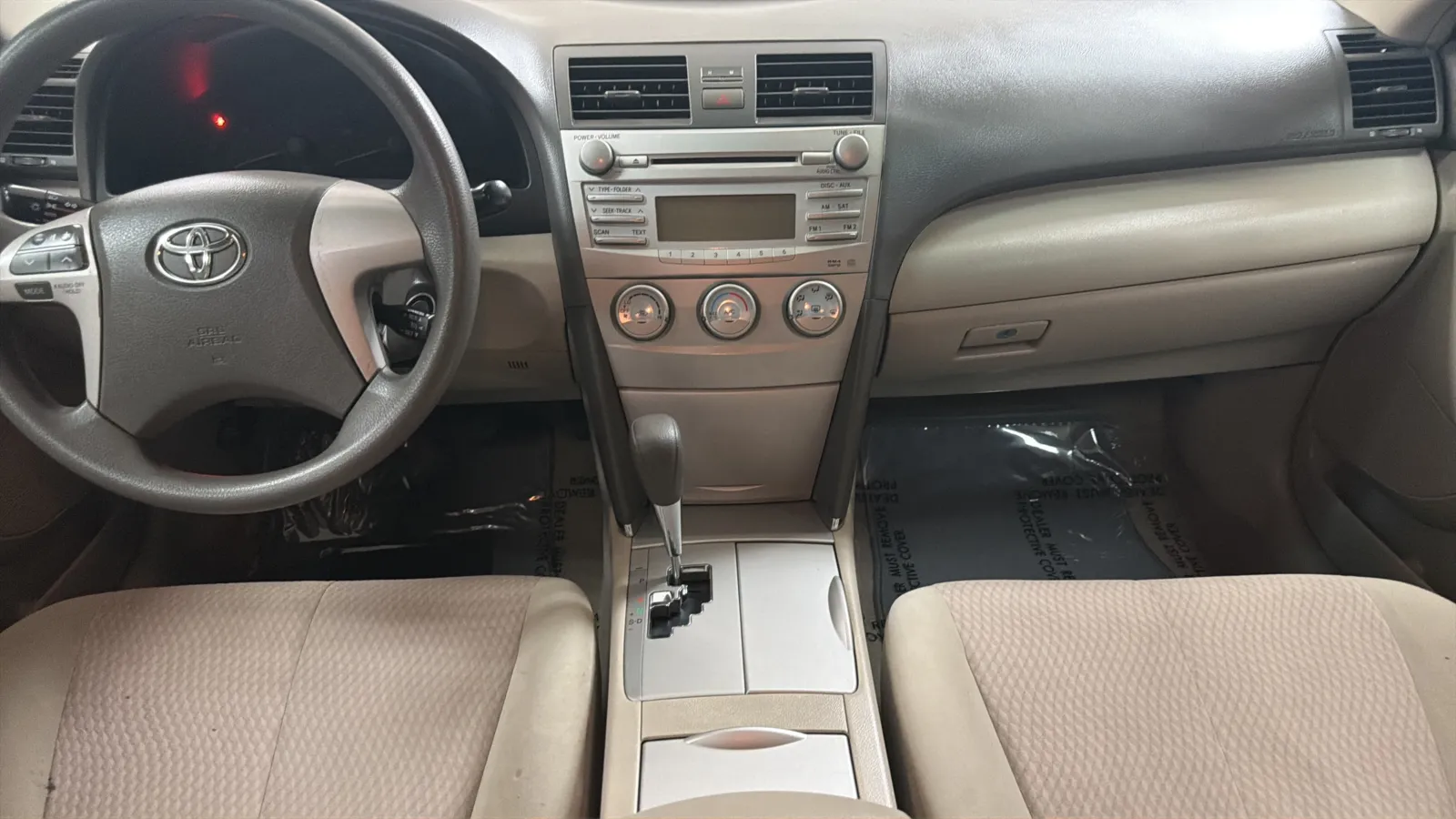 Toyota Camry photo 16