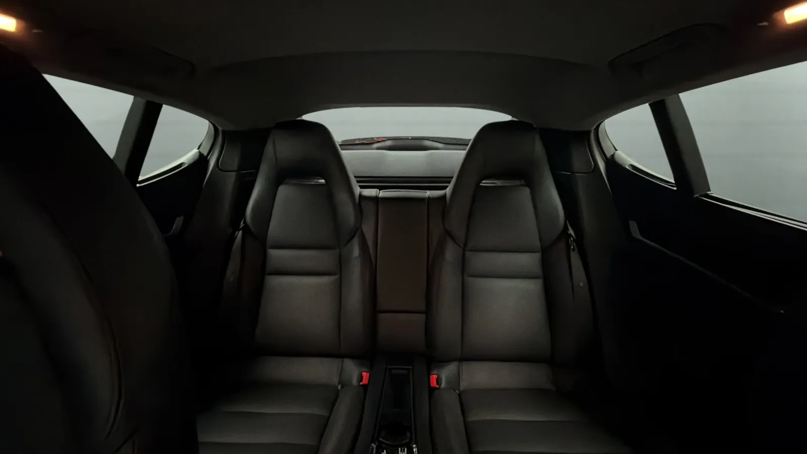 Porsche Panamera photo 18