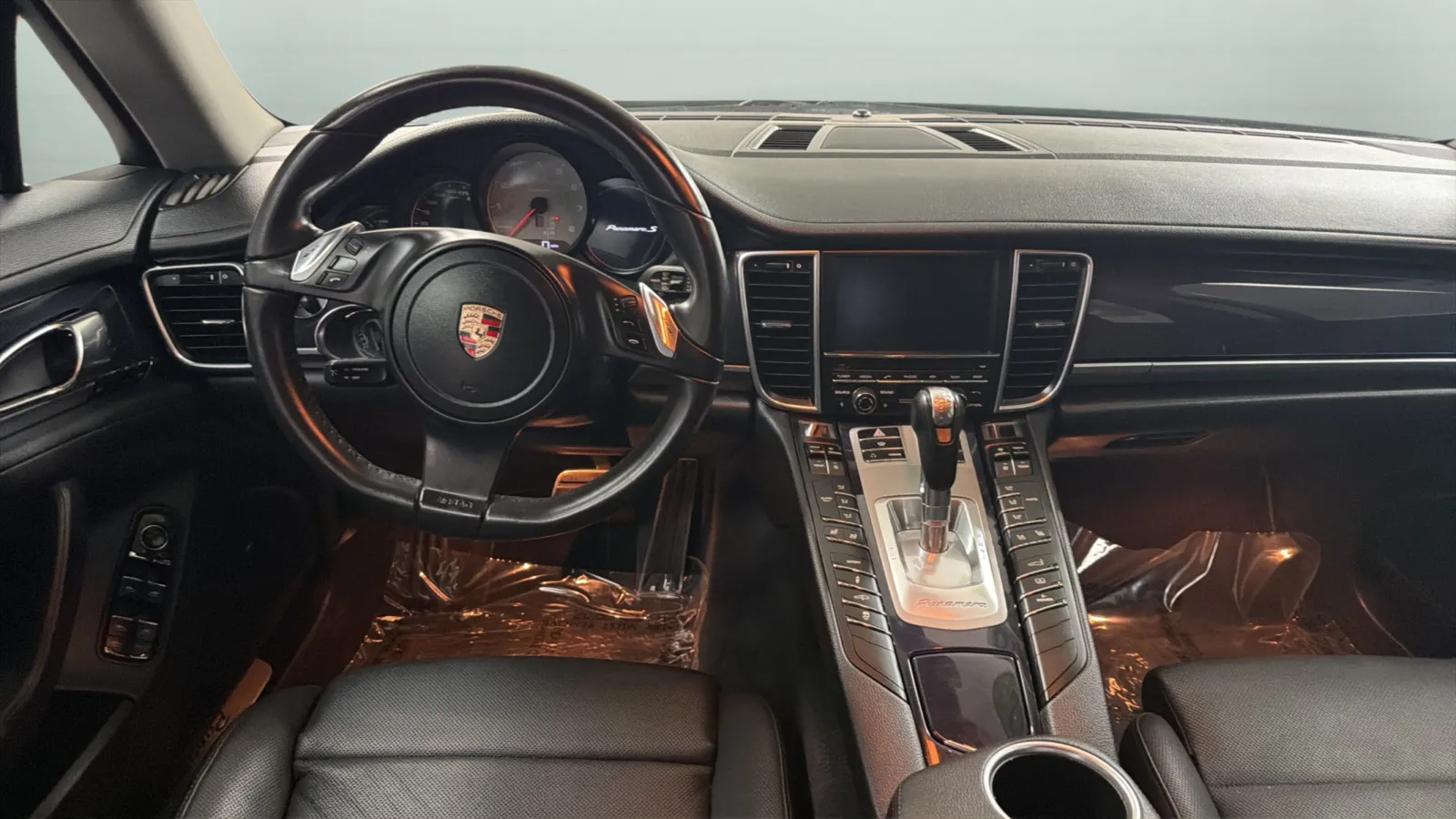 Porsche Panamera photo 10