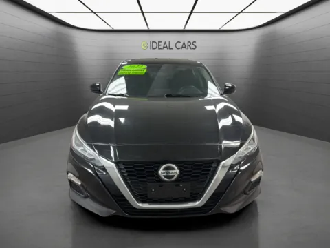 Photos of 2022 Nissan Altima 2.5 SV for sale in Mesa, AZ at Ideal Cars - Main Street