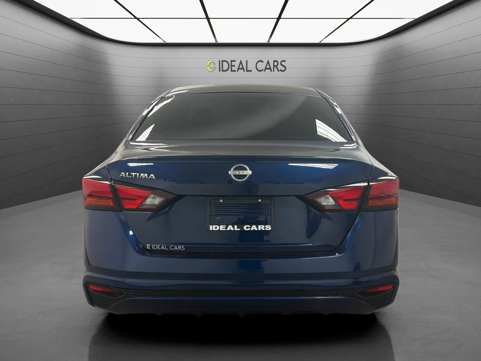Nissan Altima photo 6