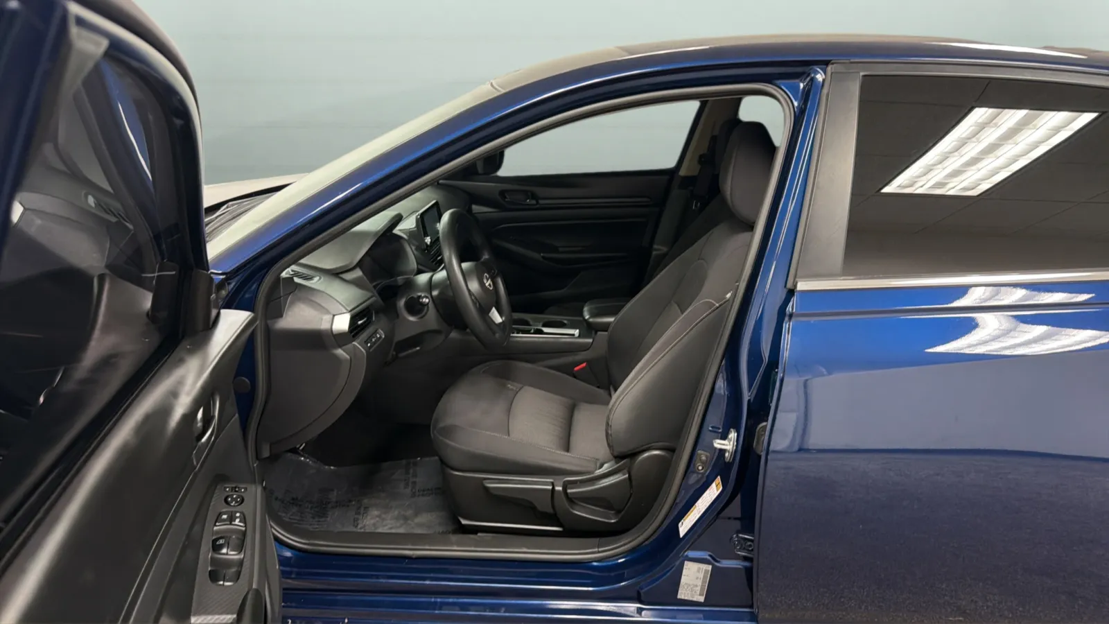 Nissan Altima photo 21
