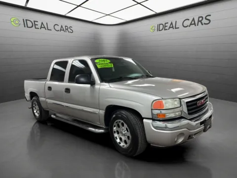 Another view of 2005 GMC Sierra 1500 SLE for sale in Mesa, AZ at Ideal Cars - Main Street
