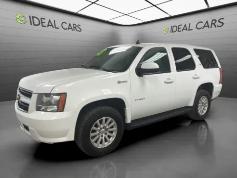 White 2013 Chevrolet Tahoe Hybrid for sale in Mesa, AZ
