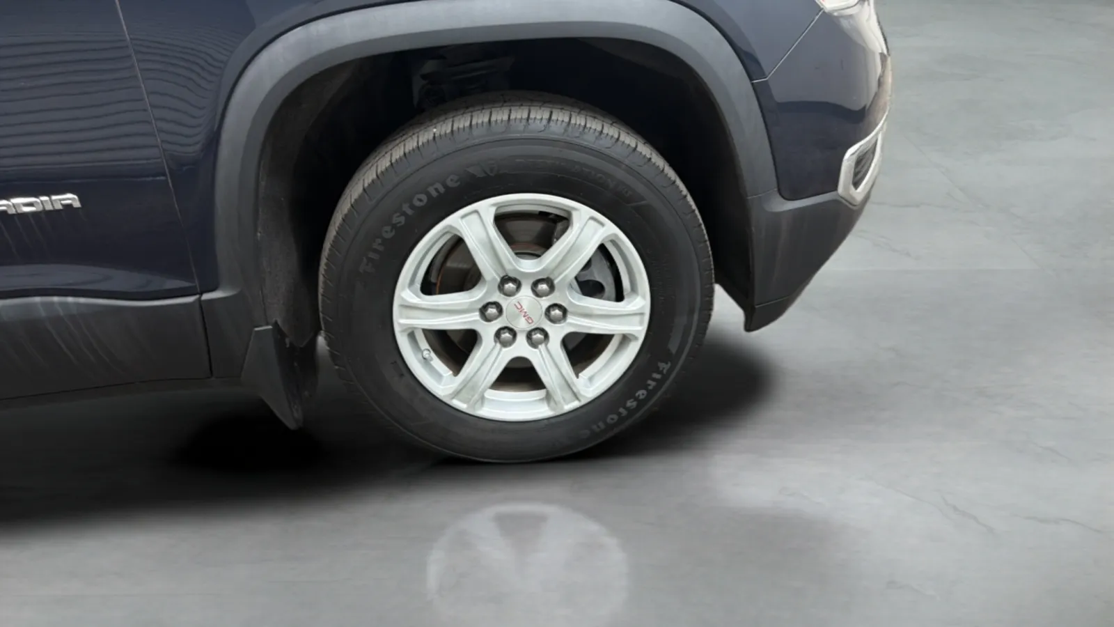 GMC Acadia photo 24