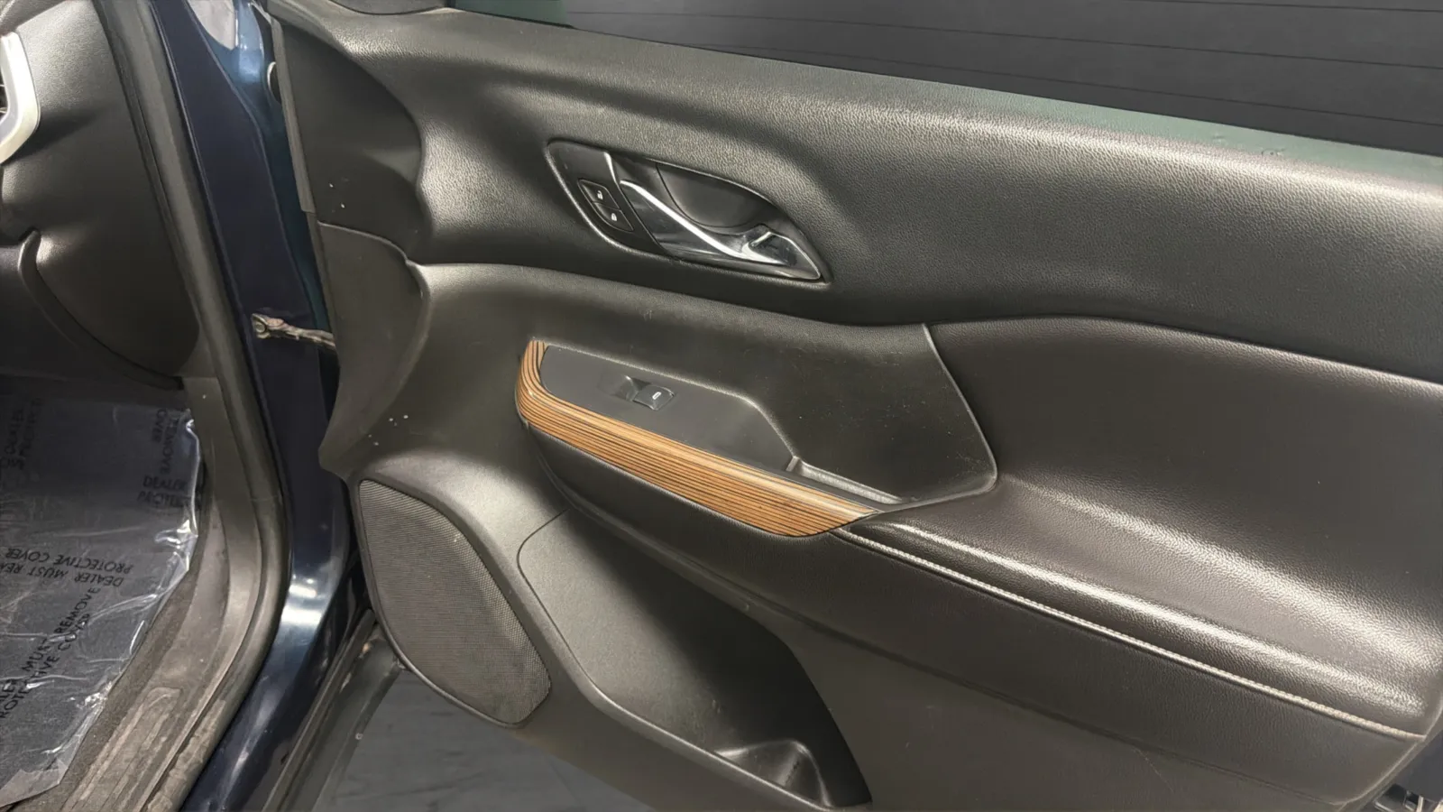 GMC Acadia photo 18