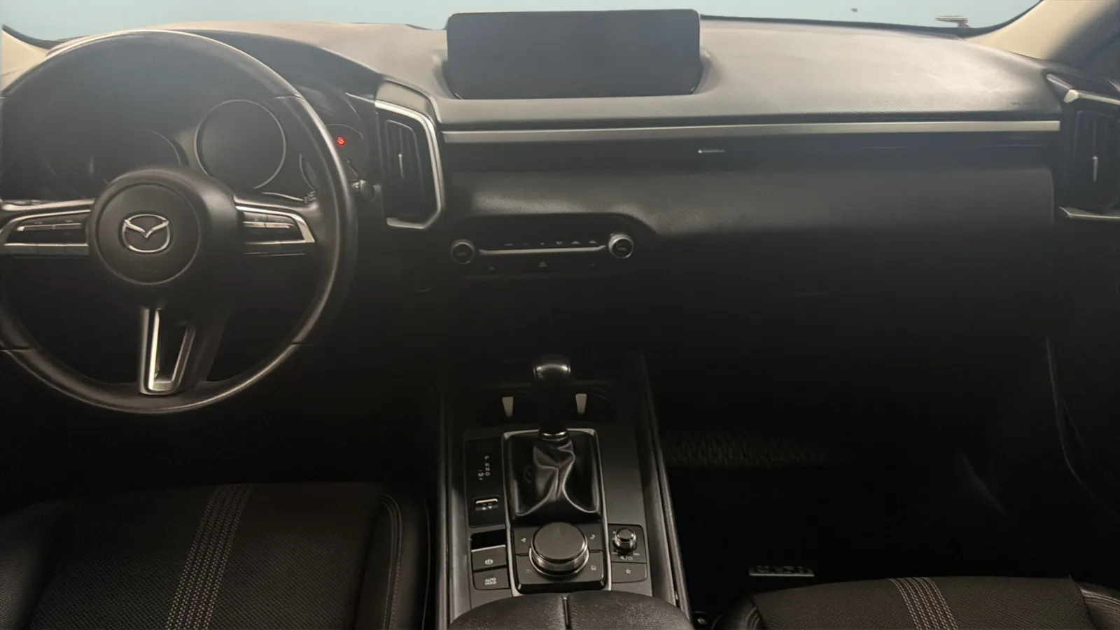Mazda CX-50 photo 16