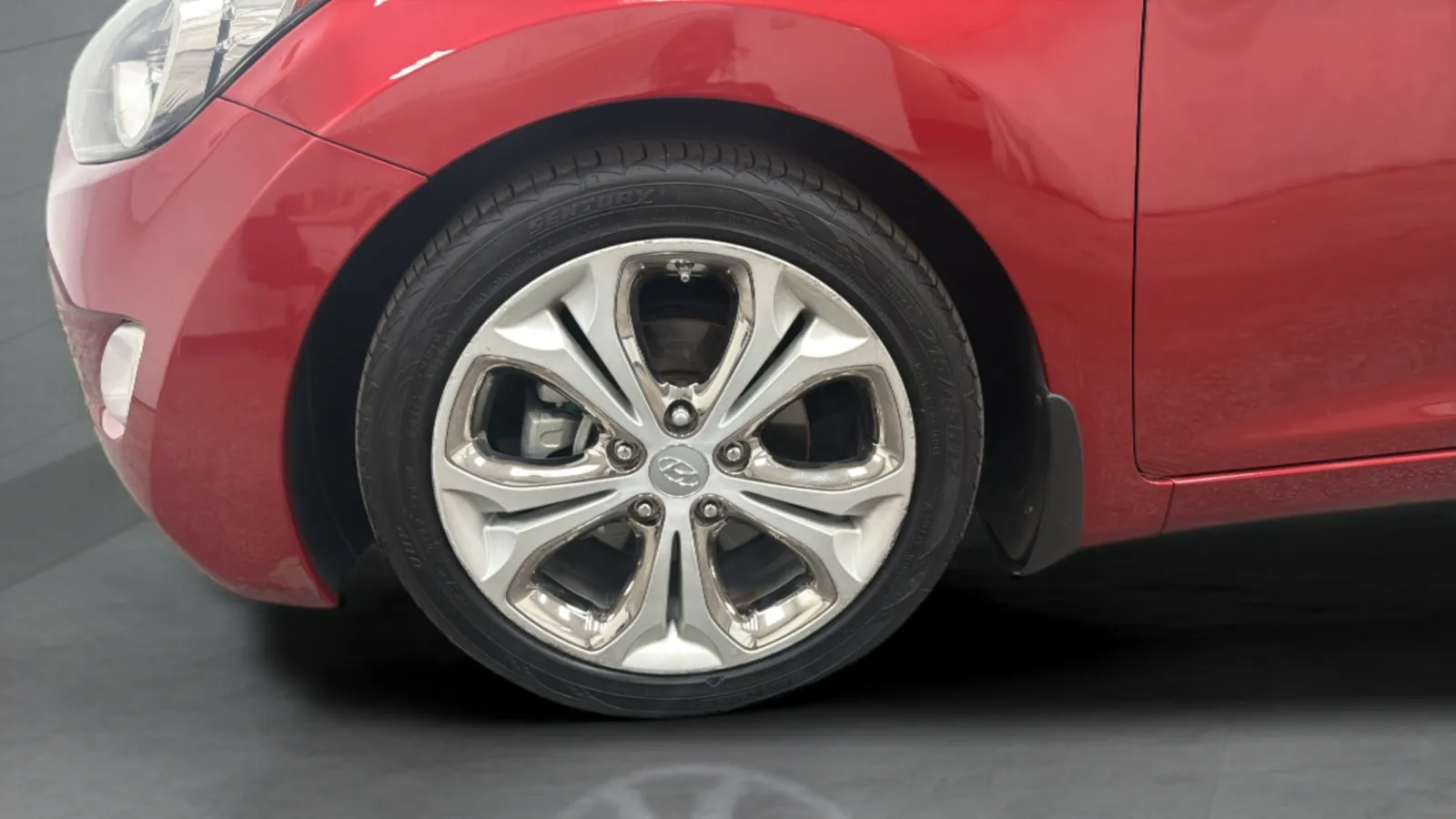 Hyundai Elantra photo 27