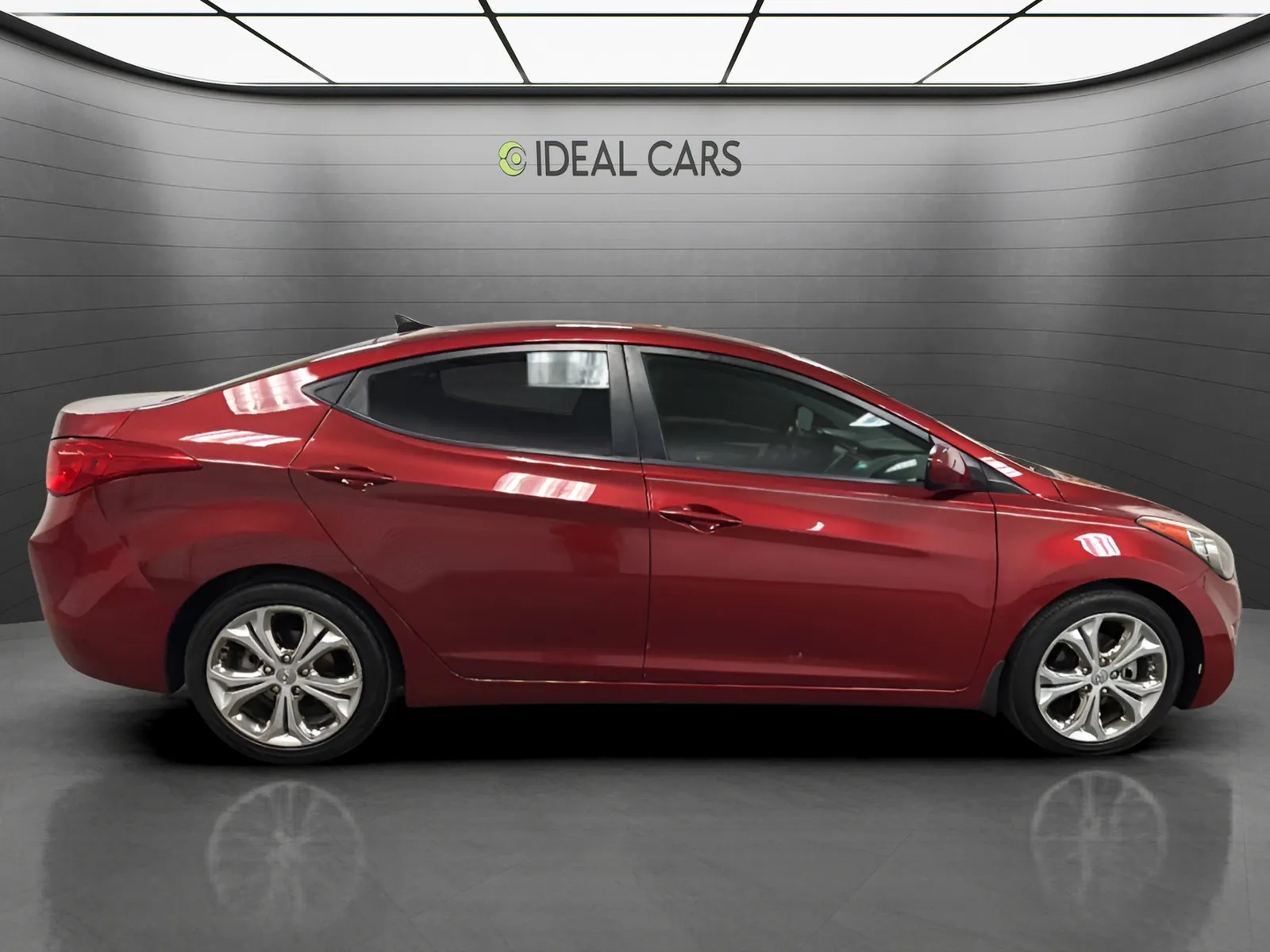 Hyundai Elantra photo 4